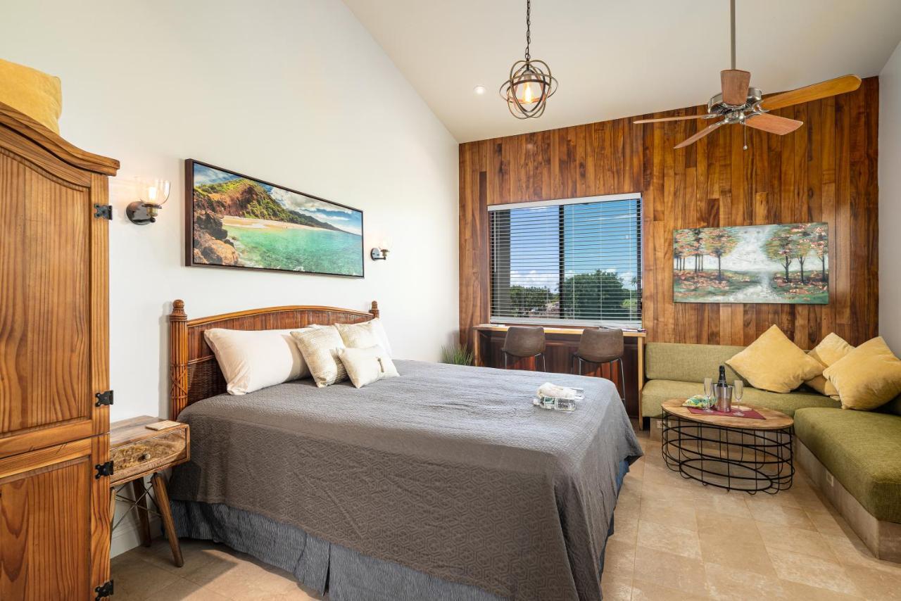 Noahs Hideaway Luxury B&B Lahaina Exterior photo